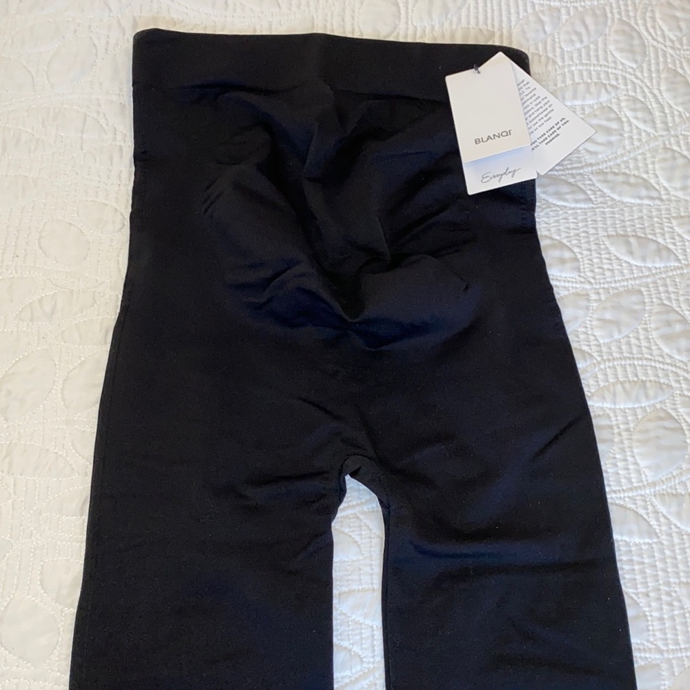 BLANQI NWT Maternity Support Leggings Cropped, Black Size Medium